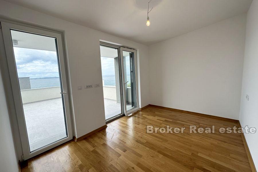Zadar - Przestronny apartament z tarasem na dachu i widokiem na morze