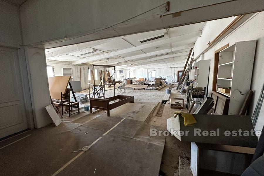 Zona Split - Spazioso ufficio in una posizione frequente