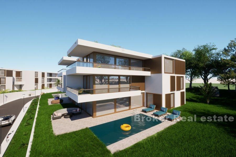 Nedaleko Splitu - Novostavba s bazénem