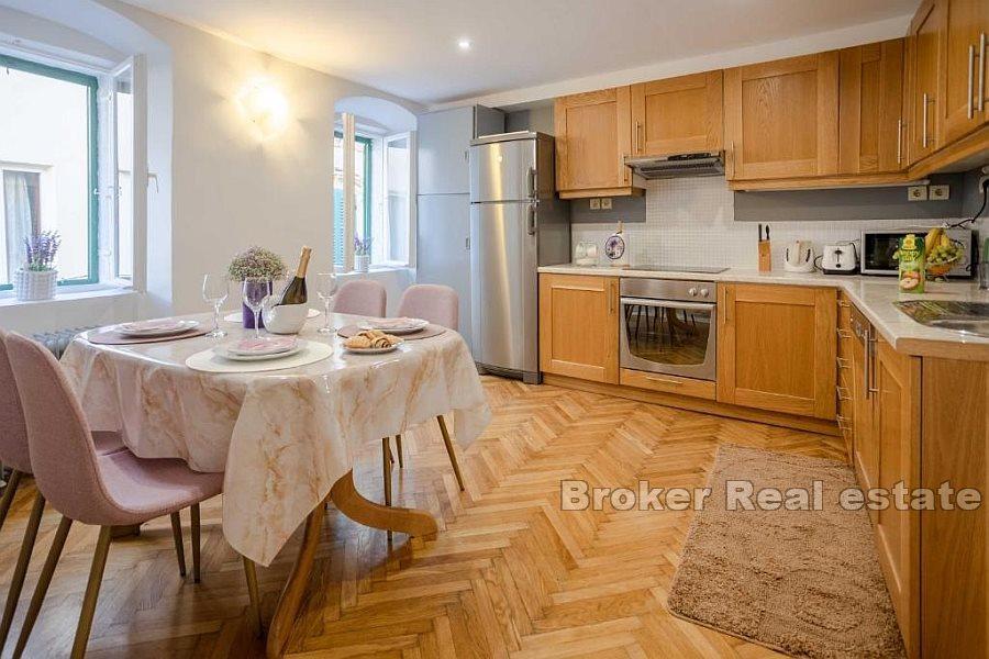Split - Center, Newly renovated one-bedroom apartment