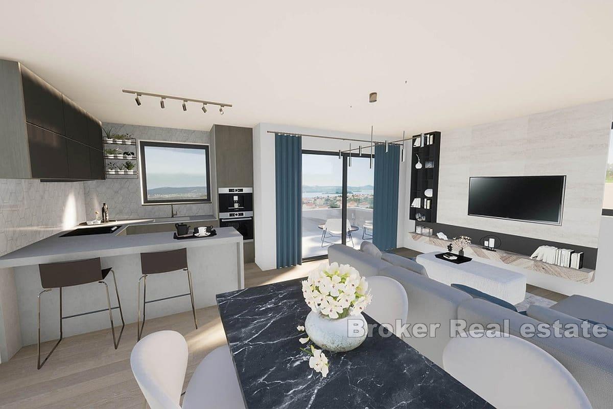 Penthouse with Panoramic Views and Rooftop Terrace