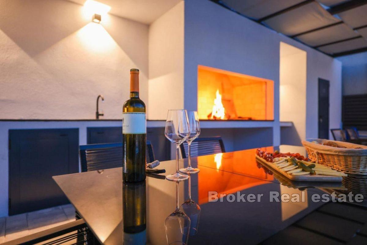 Vakkert hus med svømmebasseng