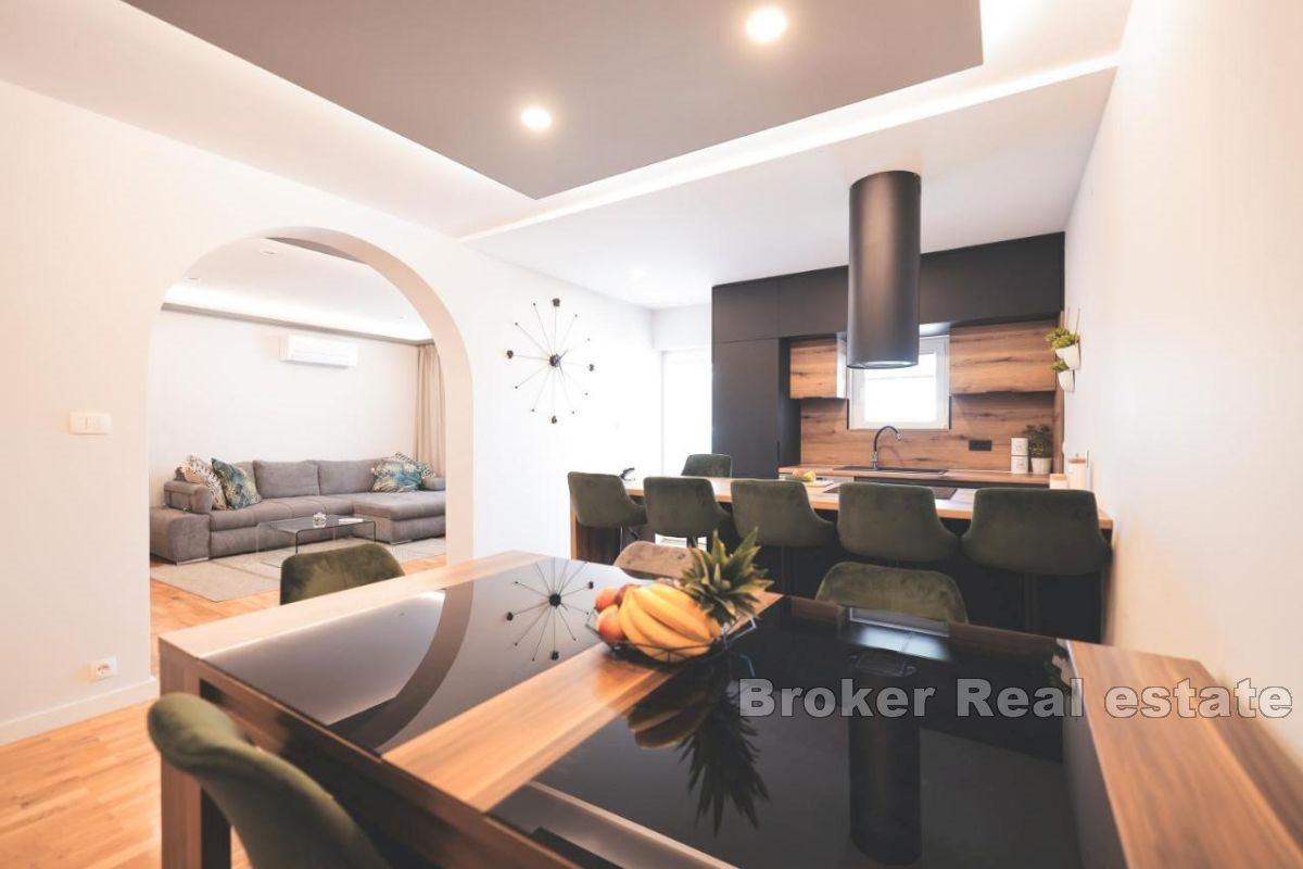 Bella casa con piscina