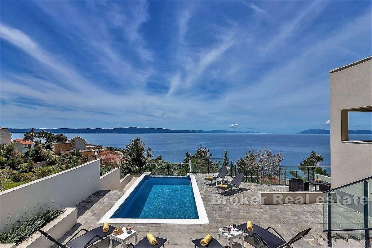 Piękna willa z widokiem na morze