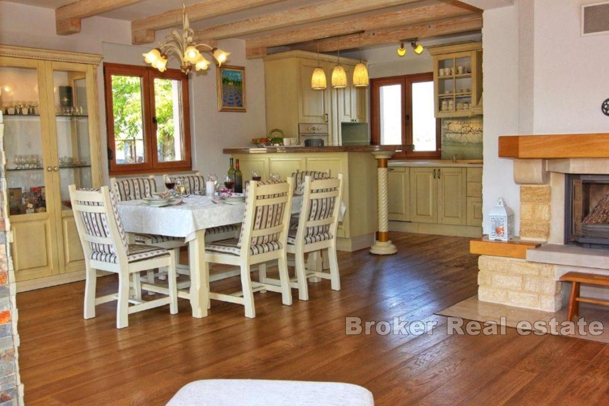 Weekend house with a pool in a peaceful location