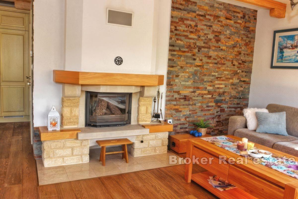 Weekend house with a pool in a peaceful location