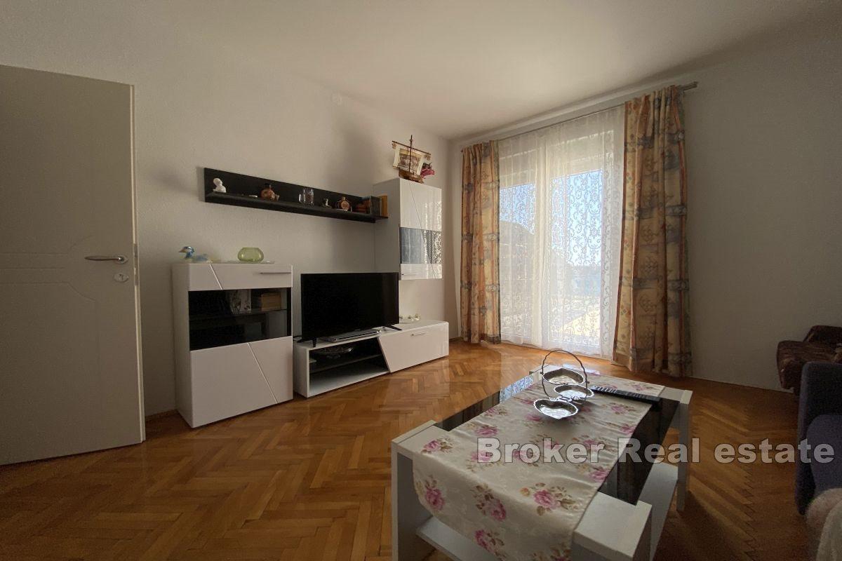 Primošten - Izby a reštaurácia na výbornom mieste