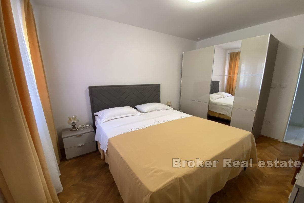 Primošten - Izby a reštaurácia na výbornom mieste