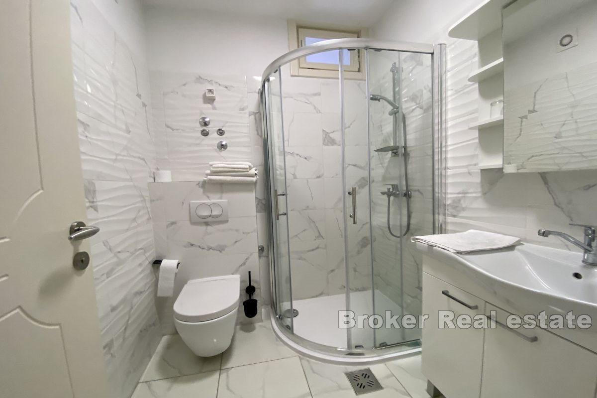 Primošten - Izby a reštaurácia na výbornom mieste