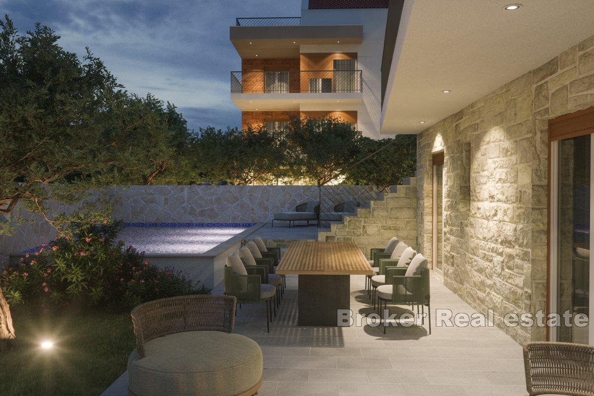 Luxury new build with sea view