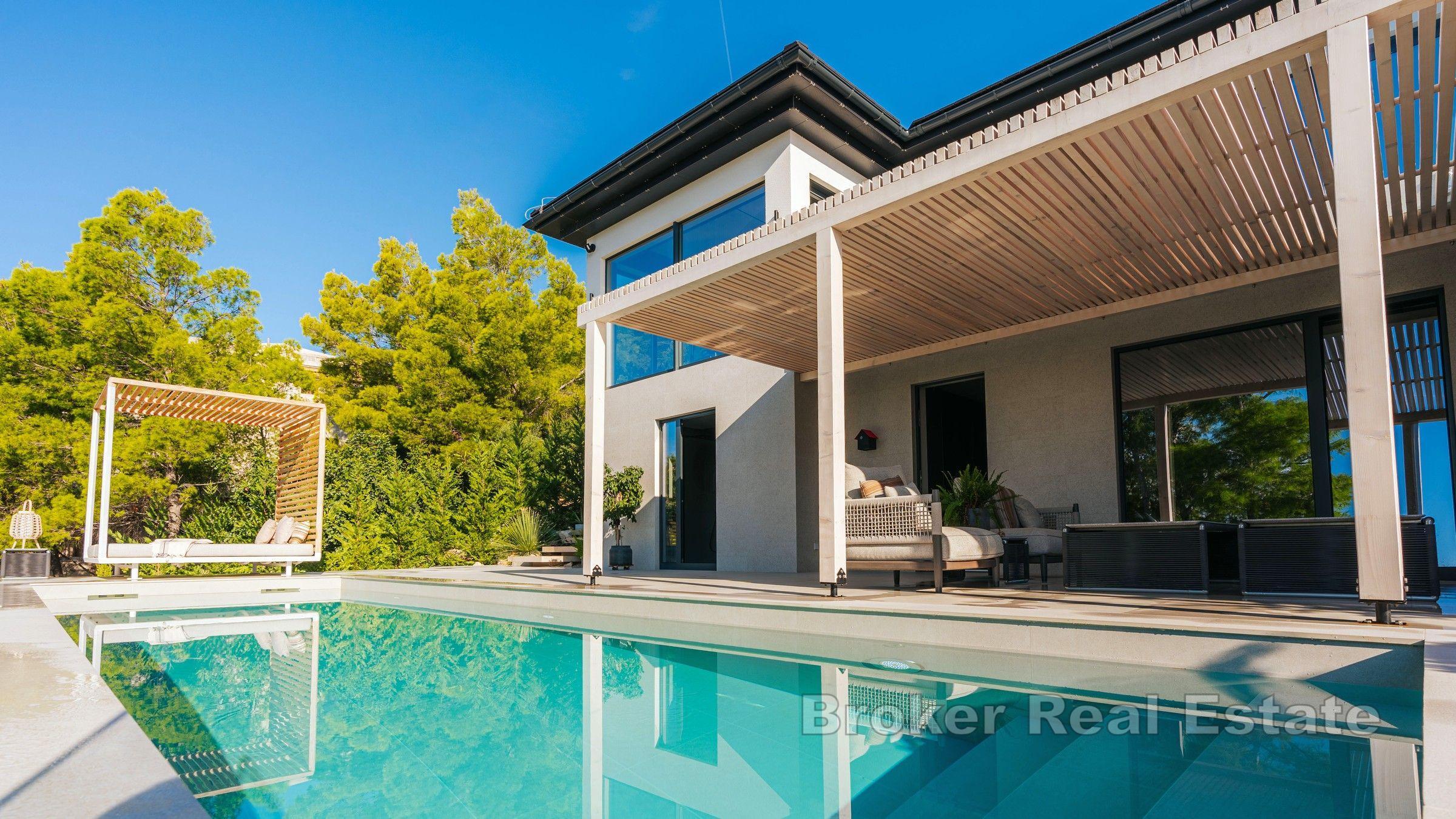 Niepowtarzalna nieruchomość w pierwszym rzędzie do morza