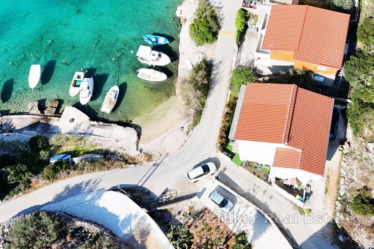 Haus mit 5 Wohnungen in erster Meeresreihe