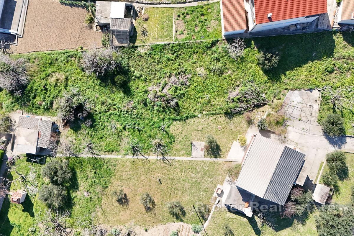 Byggetomt i rolig beliggenhet