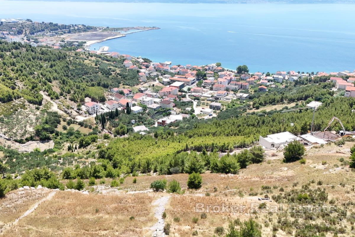 Tomt med åpen havutsikt