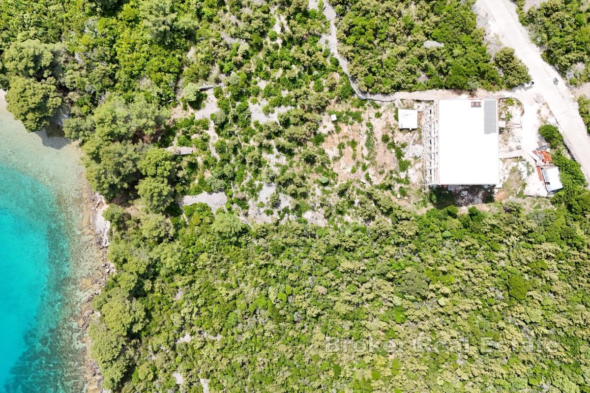 Proprietà unica, casa con vista mare