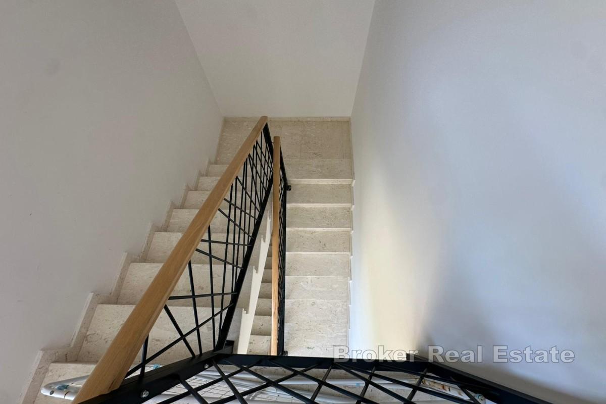 Mezonetový apartmán se dvěma parkovacími místy