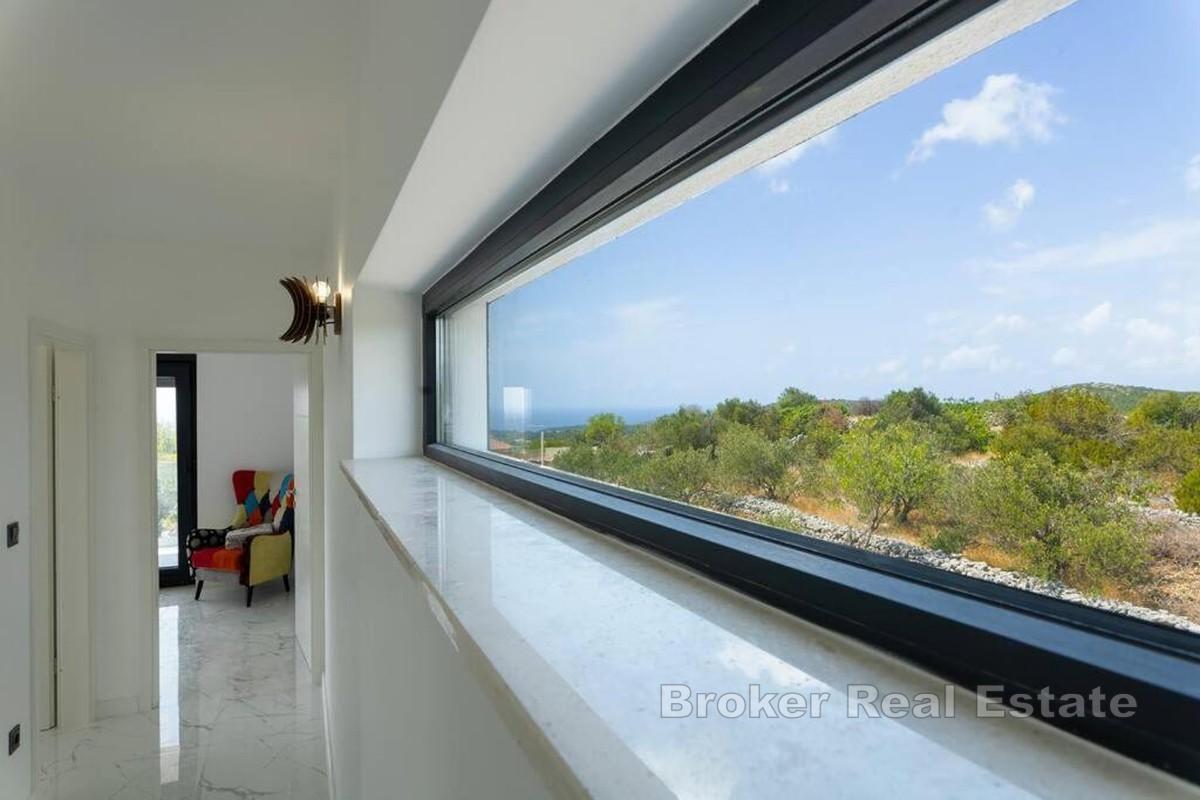 Semestervilla med pool och utmärkt investeringspotential