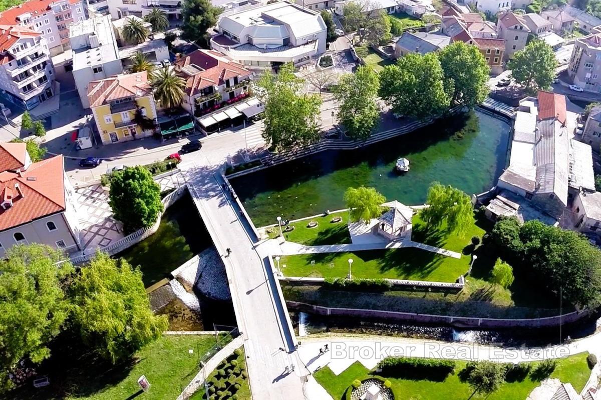 Komfortowe trzypokojowe mieszkanie na pierwszym piętrze