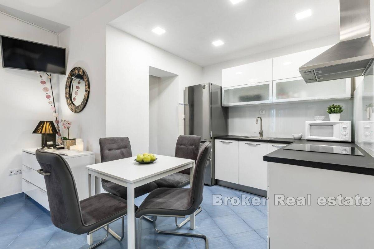 Modern apartment in an attractive location