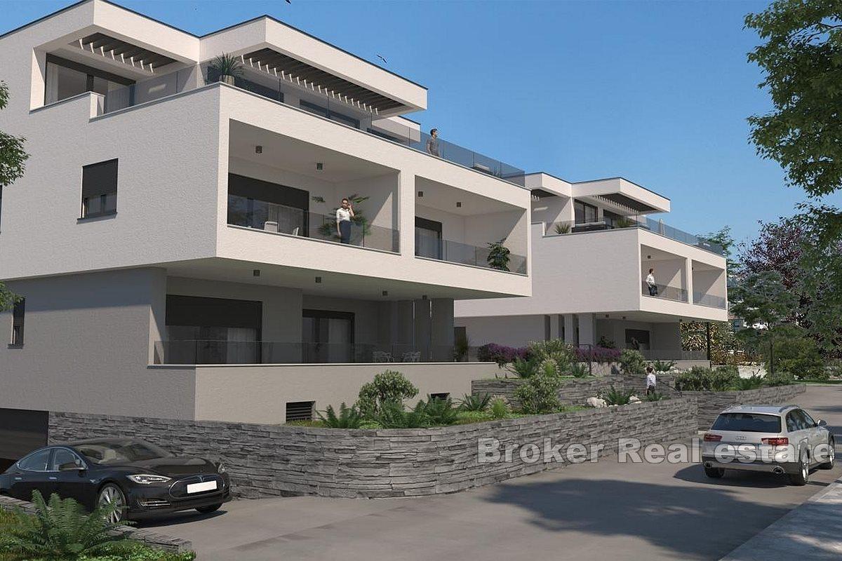 Veliki prostrani penthouse na odličnoj lokaciji