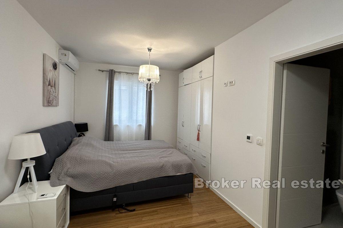 Stor 3-roms leilighet med parkeringsplass