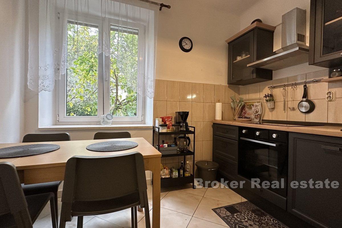 Comfortable two-bedroom apartment near the city center