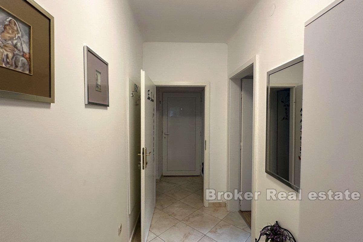 Comfortable two-bedroom apartment near the city center
