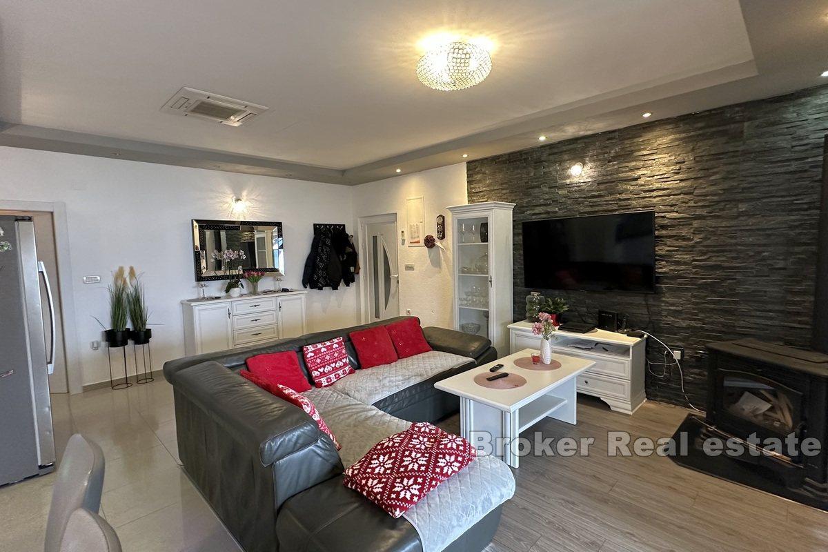 Furnished Apartments in the Second Row from the Sea