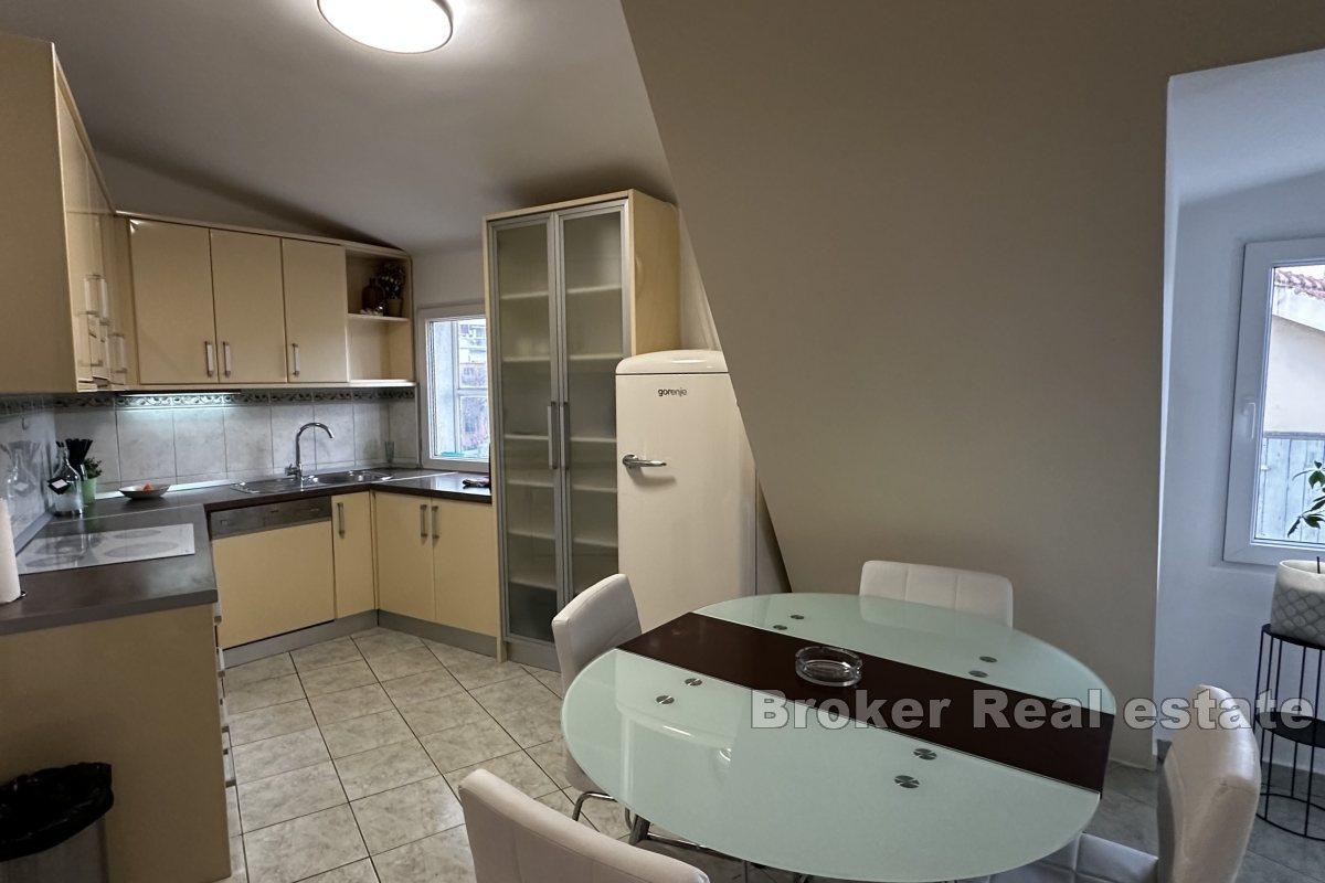 Cozy two-bedroom apartment in a unique location
