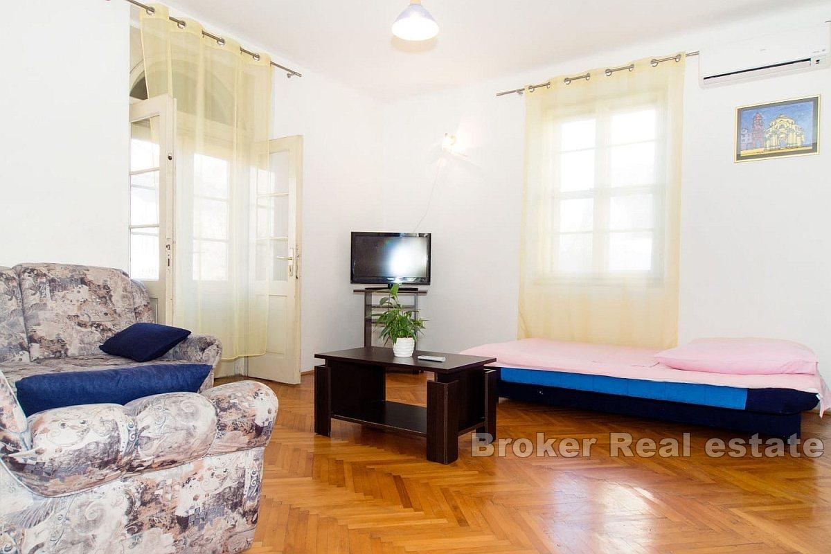 Attractive two-bedroom apartment in a quiet location