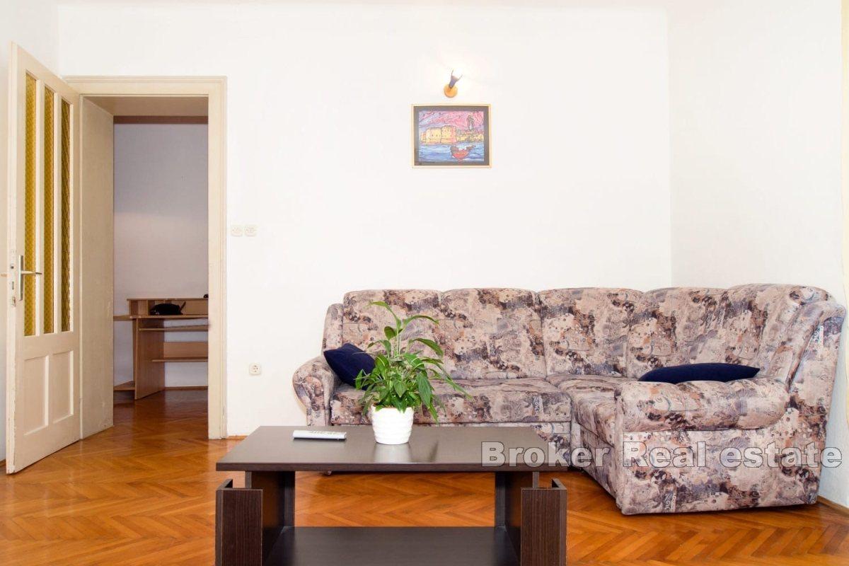Attractive two-bedroom apartment in a quiet location