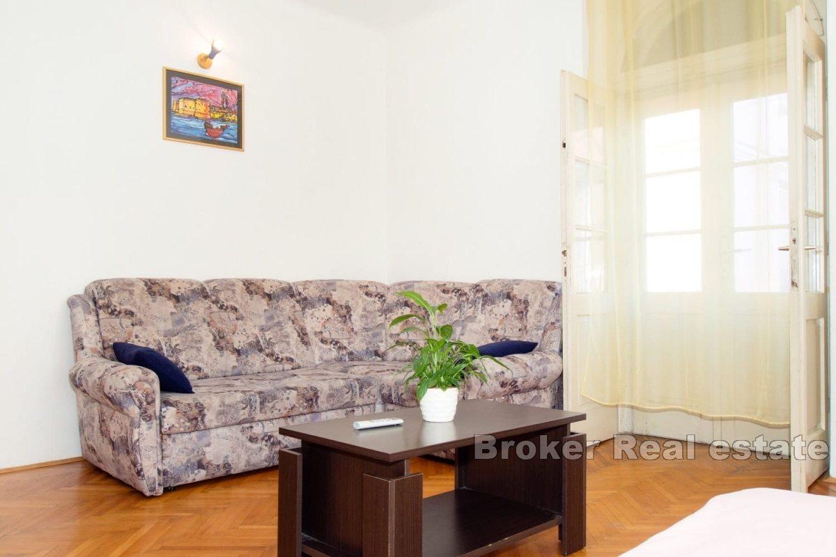 Attractive two-bedroom apartment in a quiet location