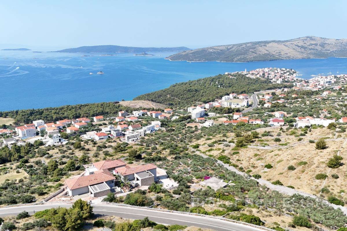 Terrain à bâtir avec vue panoramique sur la mer