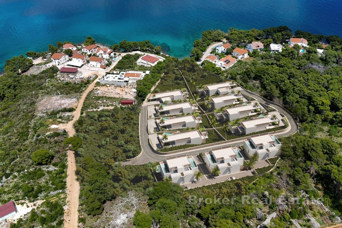 Romslig tomt med prosjekt