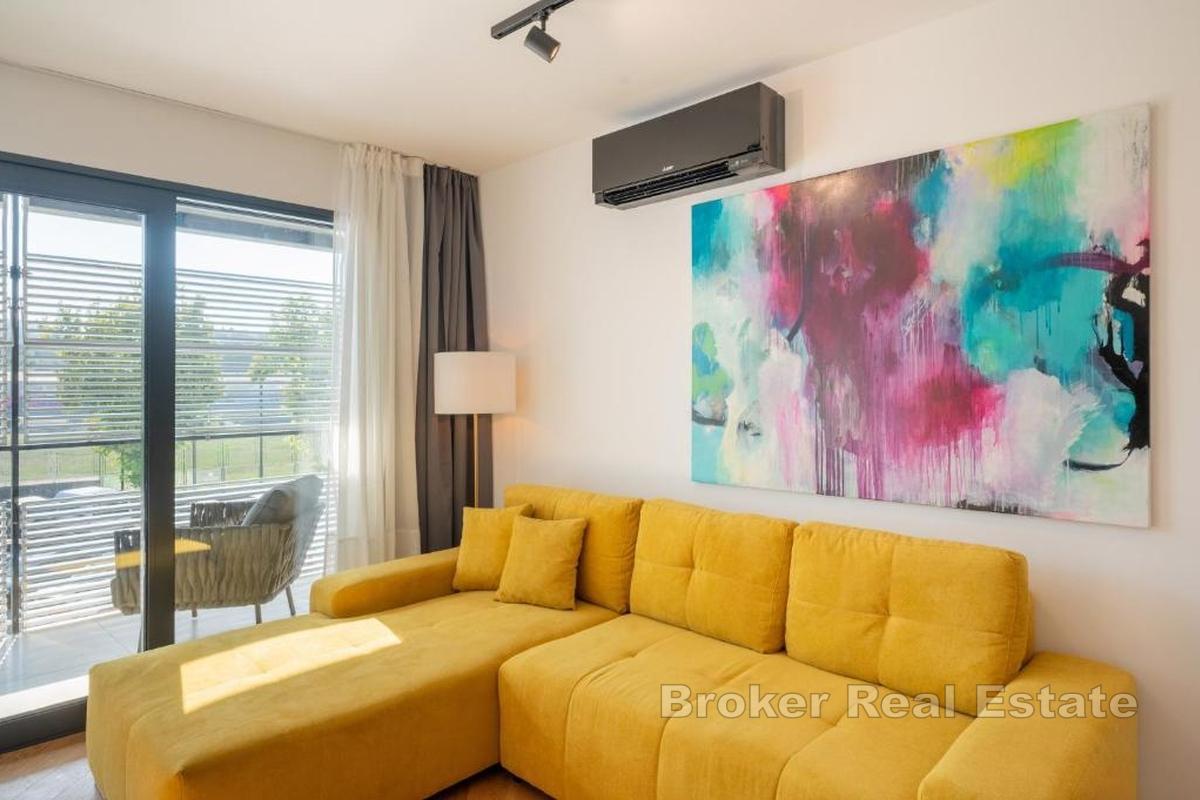 Modern eingerichtete Zweifamilienhäuser im Stadtzentrum