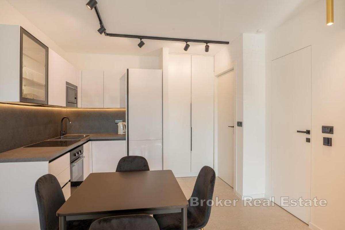 Modern eingerichtete Zweifamilienhäuser im Stadtzentrum