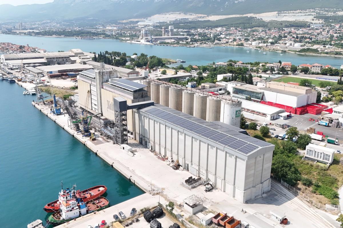 001-2046-108-Split-area-unique-warehouse-in-an-attractive-location-for-rent