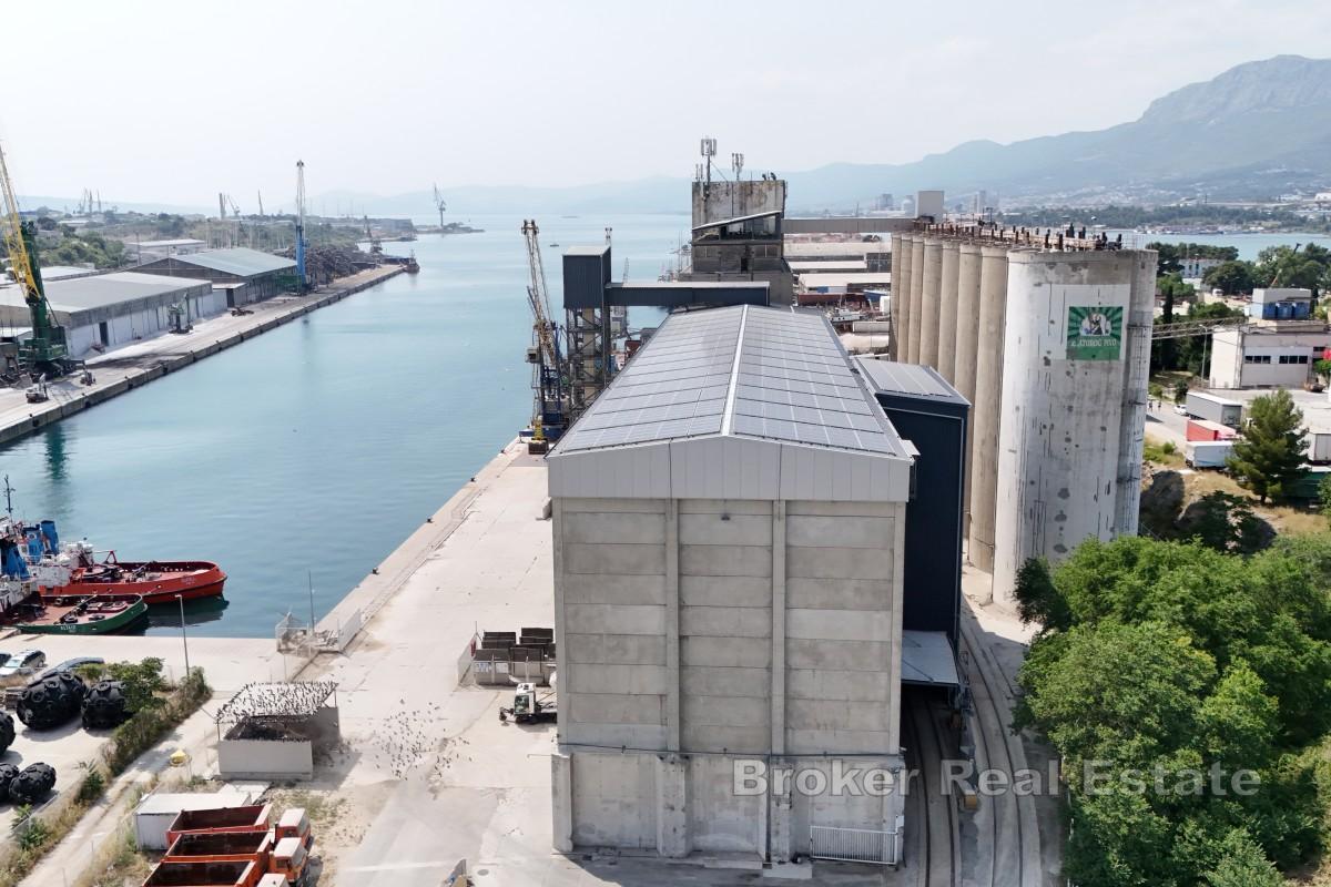 Atrakcyjny magazyn wielofunkcyjny