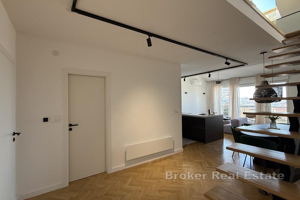 Modern lägenhet med havsutsikt