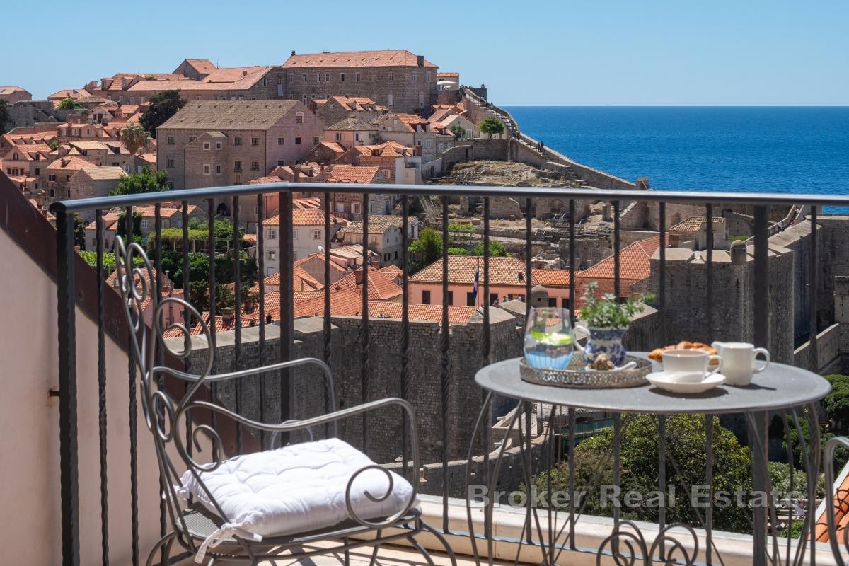 Mimoriadna luxusná vila blízko mesta