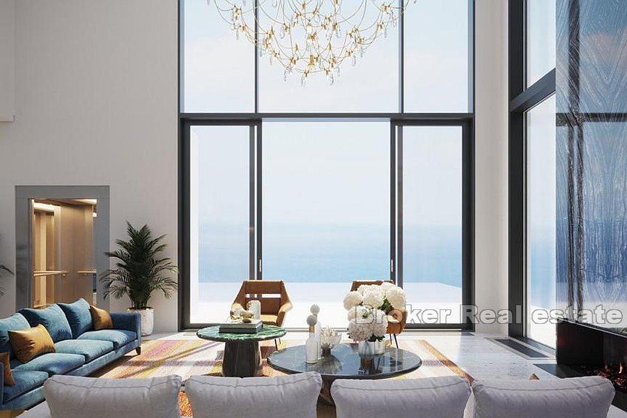 An extraordinary building plot with a villa project