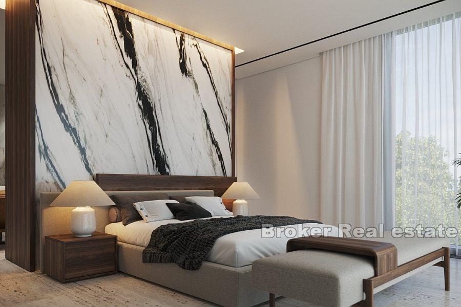 An extraordinary building plot with a villa project