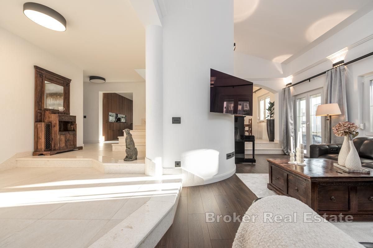 Unik villa nær byen