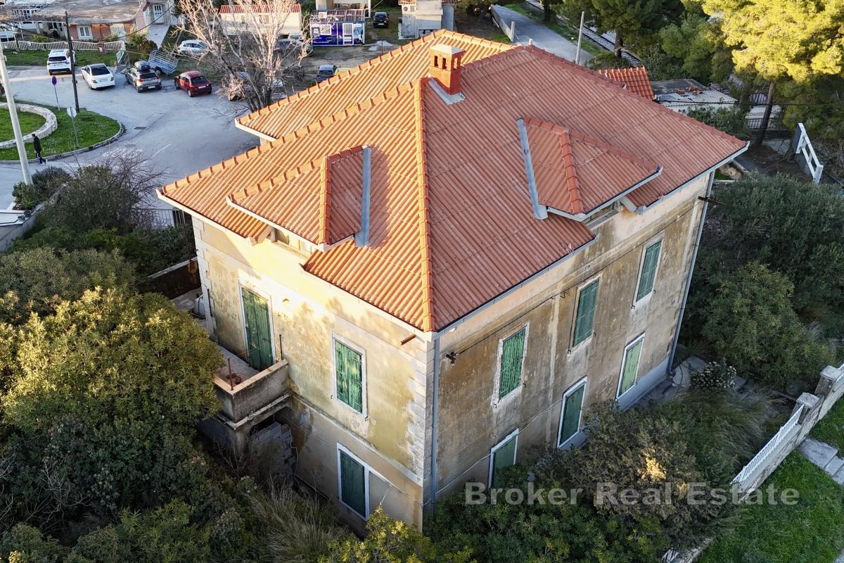Wyjątkowy dom z działką budowlaną