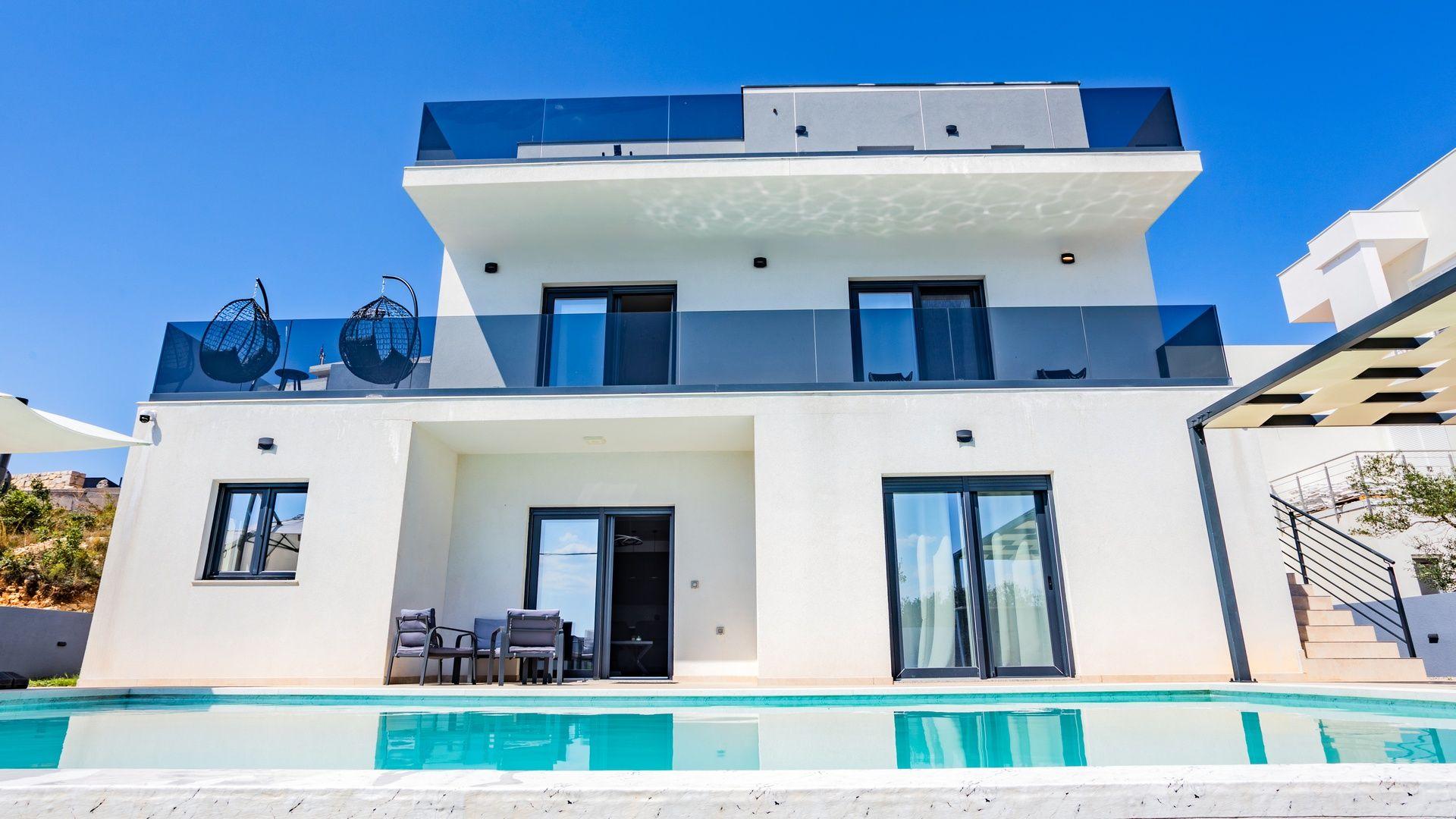 Eine wunderschöne Villa direkt am Meer