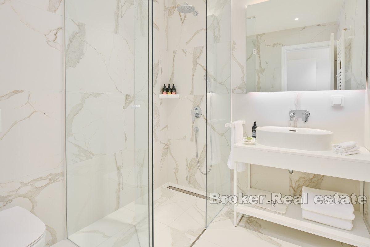 Urocza bliźniacza willa w ośrodku wypoczynkowym