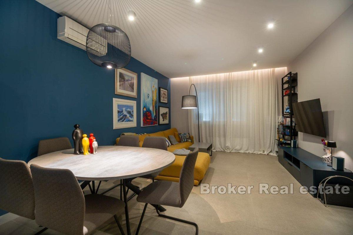 Beautiful designer apartment near the city center