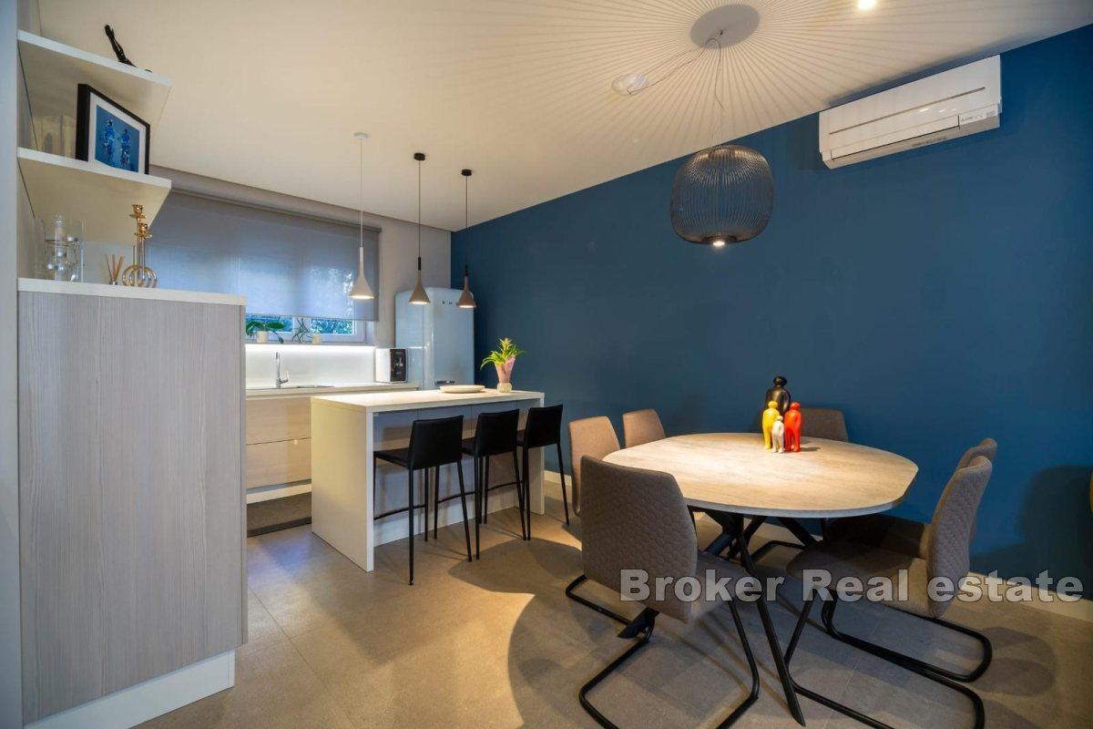 Beautiful designer apartment near the city center