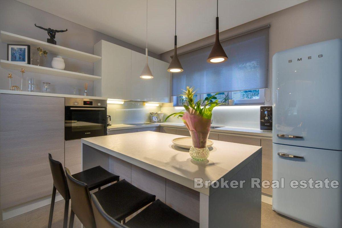 Beautiful designer apartment near the city center