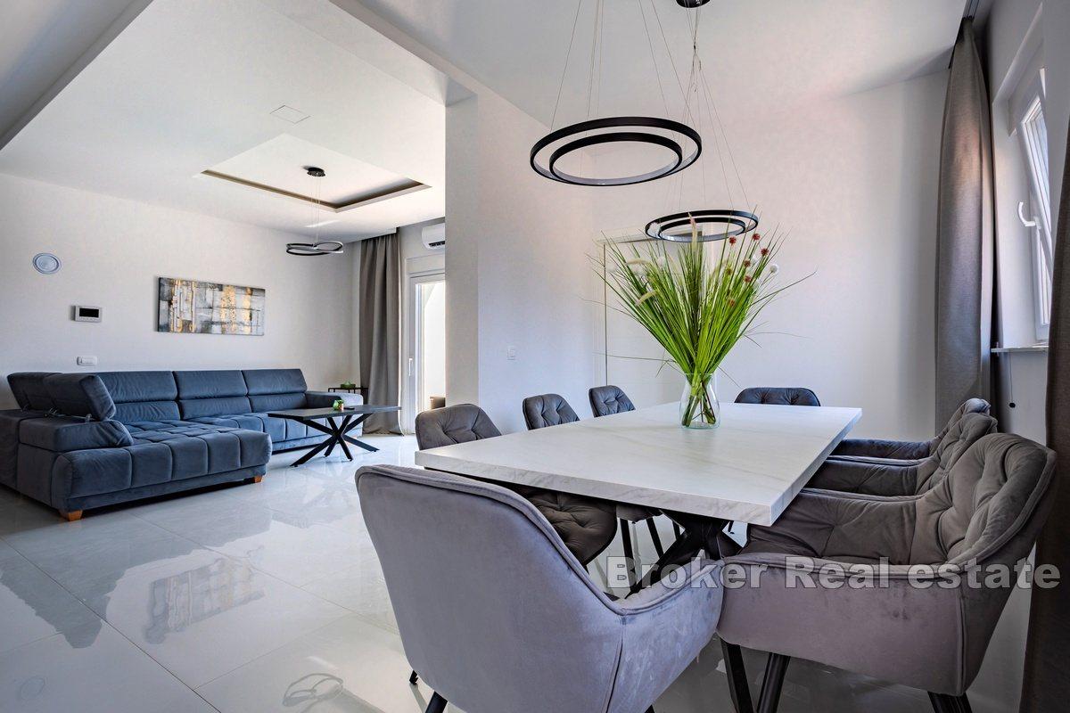 Einzigartige Villa direkt am Meer